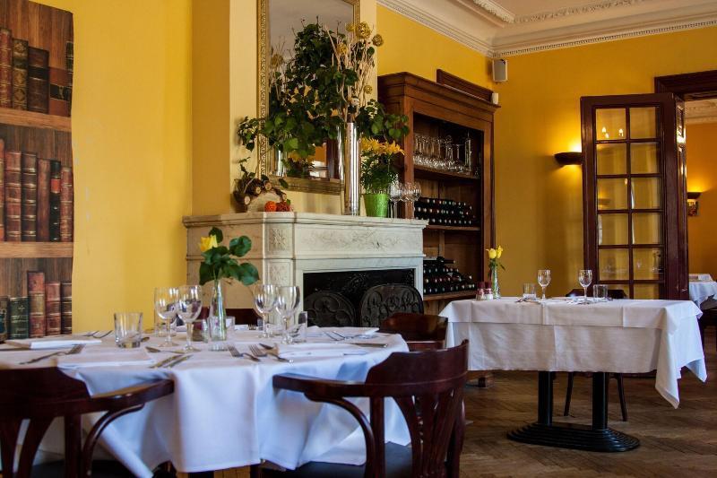 Domaine Du Pont De L'eyre Hotel