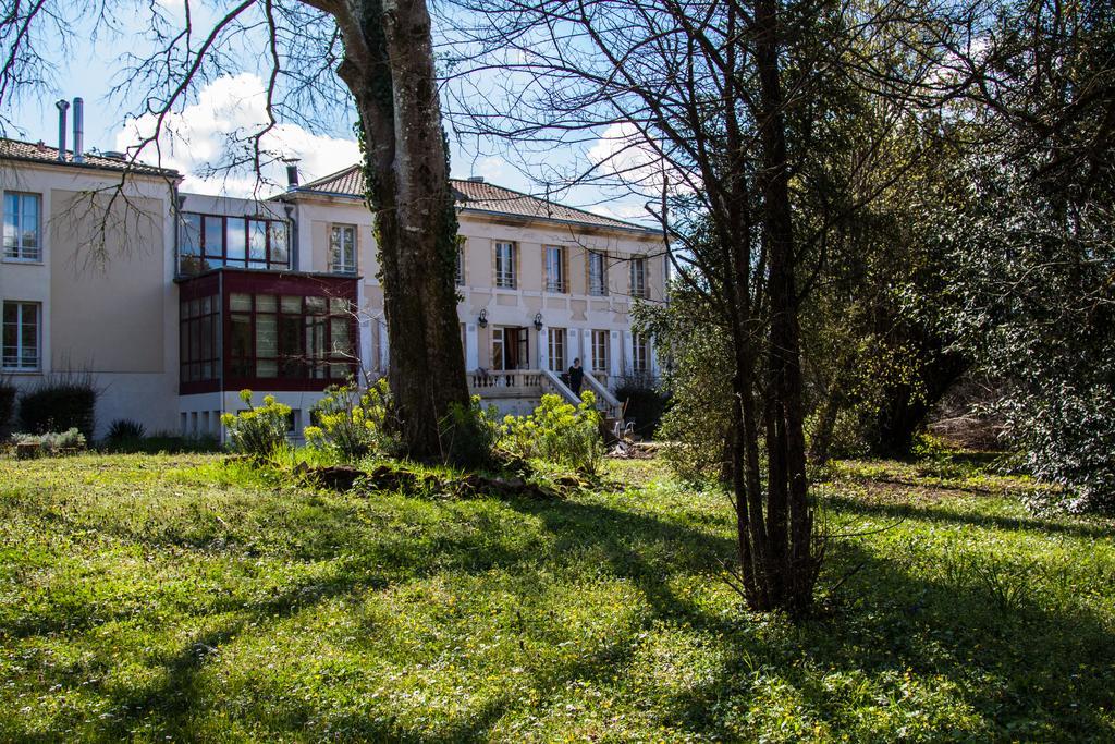 Domaine Du Pont De L'eyre Hotel 3*